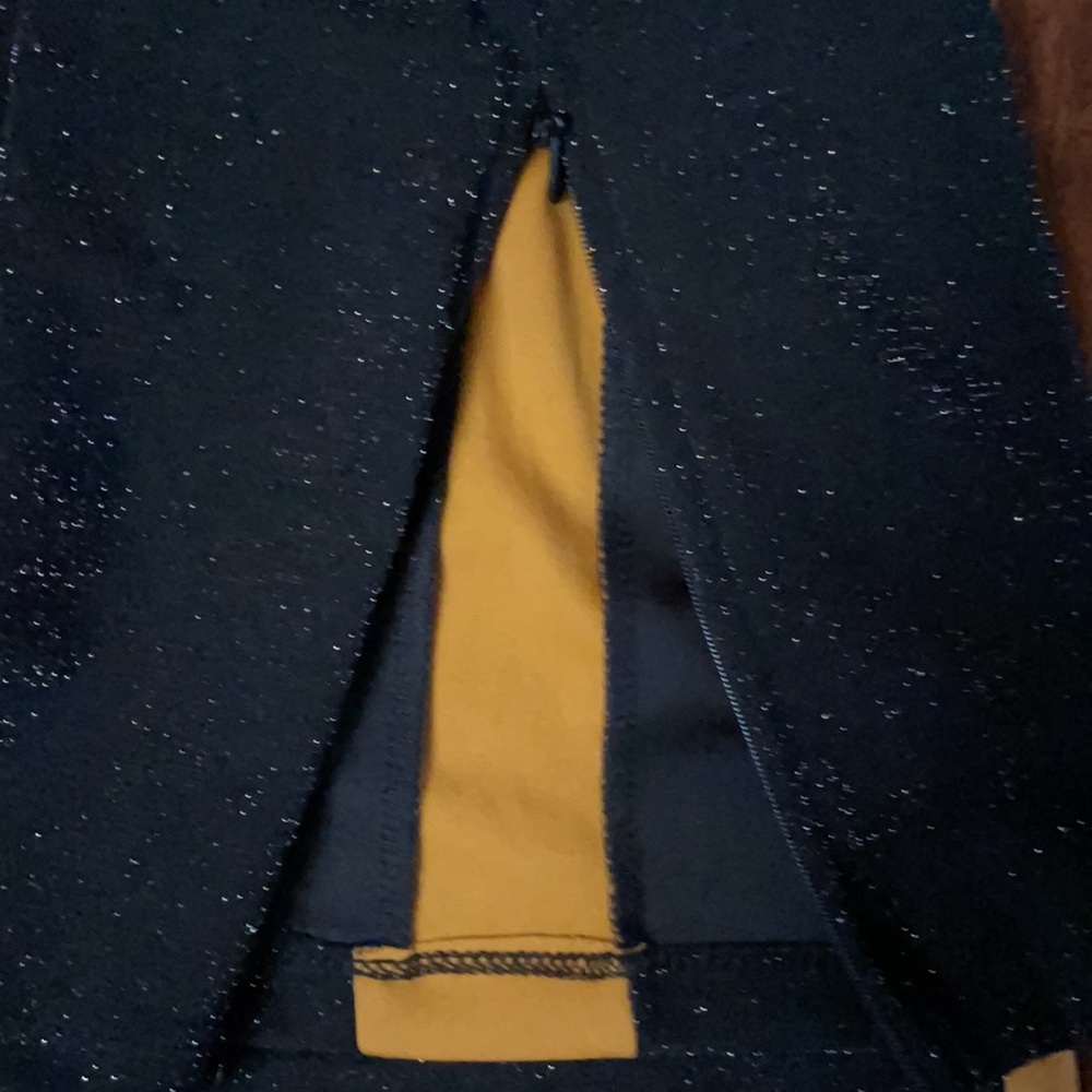 Track suit set - Picture 4 of 6